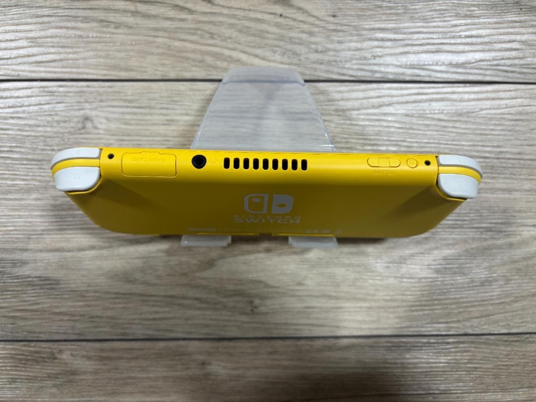 ■動作確認済■Switch LITE■イエロー■スティック交換済■おまけ付■