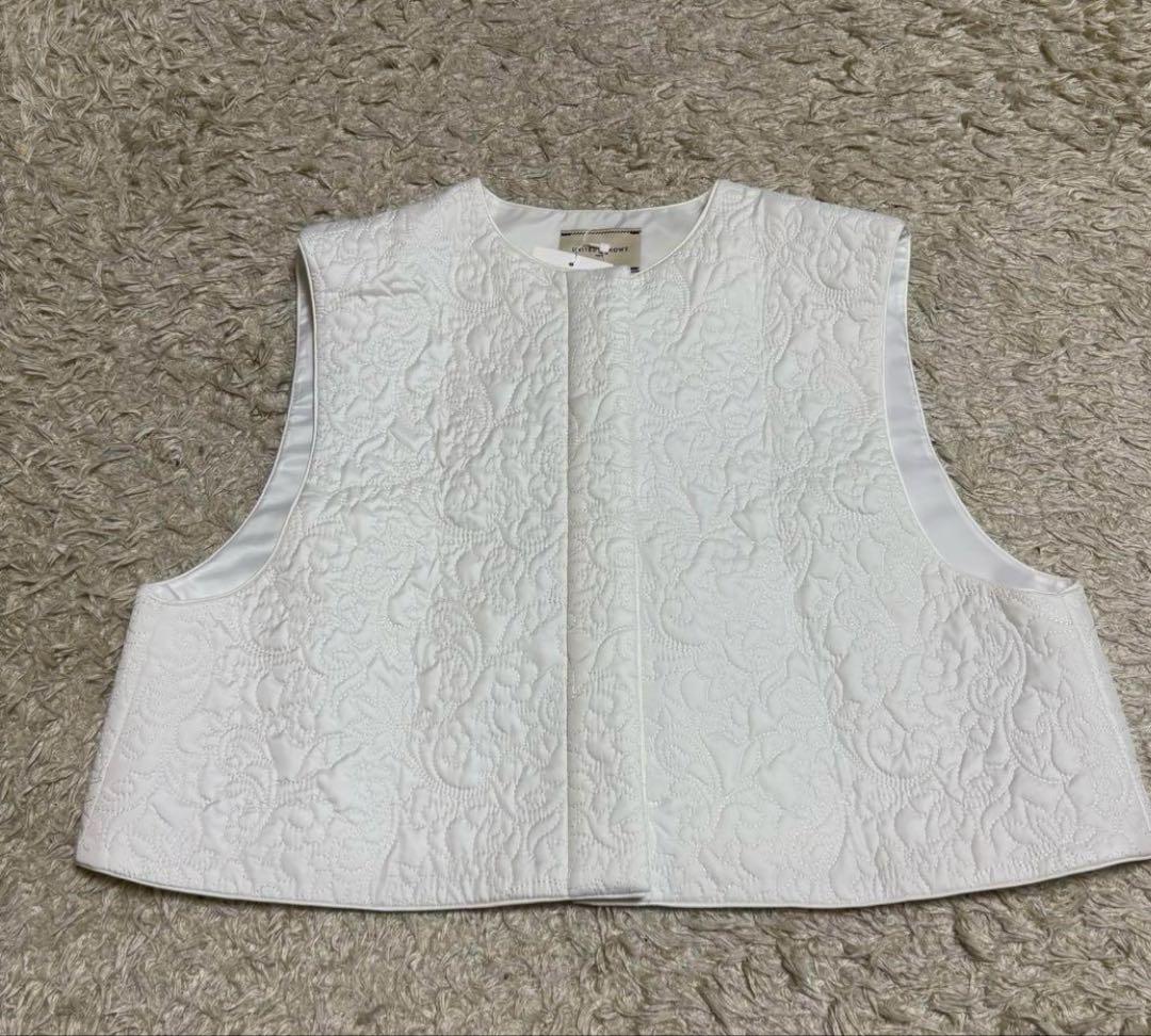 タグ付き　ユナイテッドアローズ　2024SSエンブロイダリーキルト ベスト