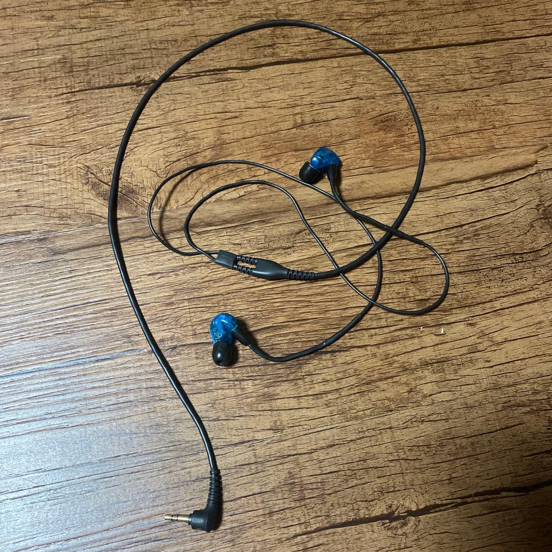 SHURE シュア イヤホン 有線　HyperX QuadCastセット