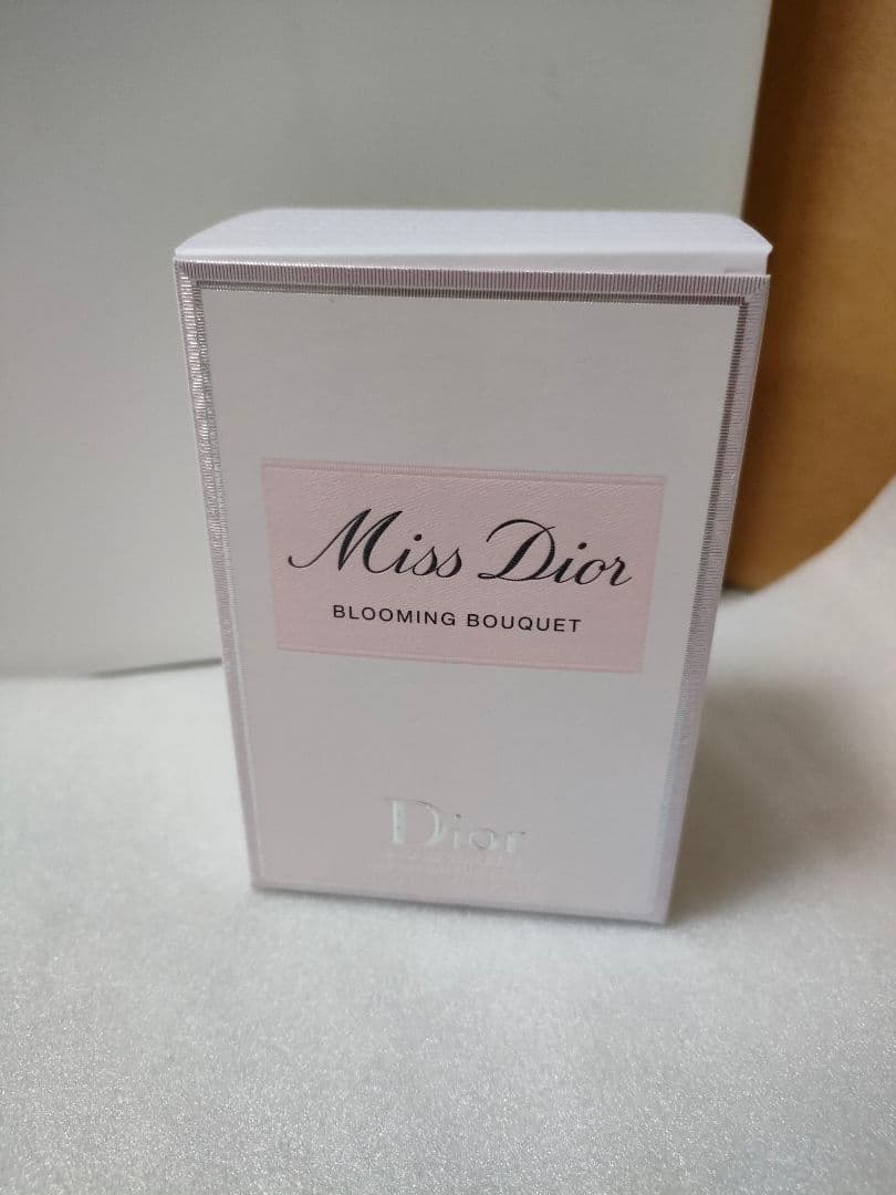 ミスディオール　ブルーミングブーケ　オードゥトワレ　100ml 香水