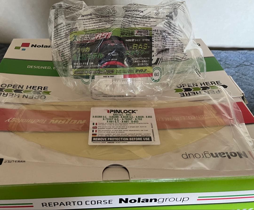 X-Light X-803RS ULTRA CARBON ペトルッチカーボン