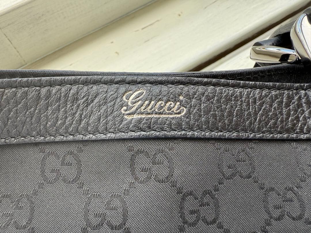 Gucci ブラック トートバッグ