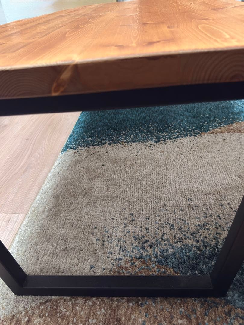 LOWYA 無垢材ローテーブル