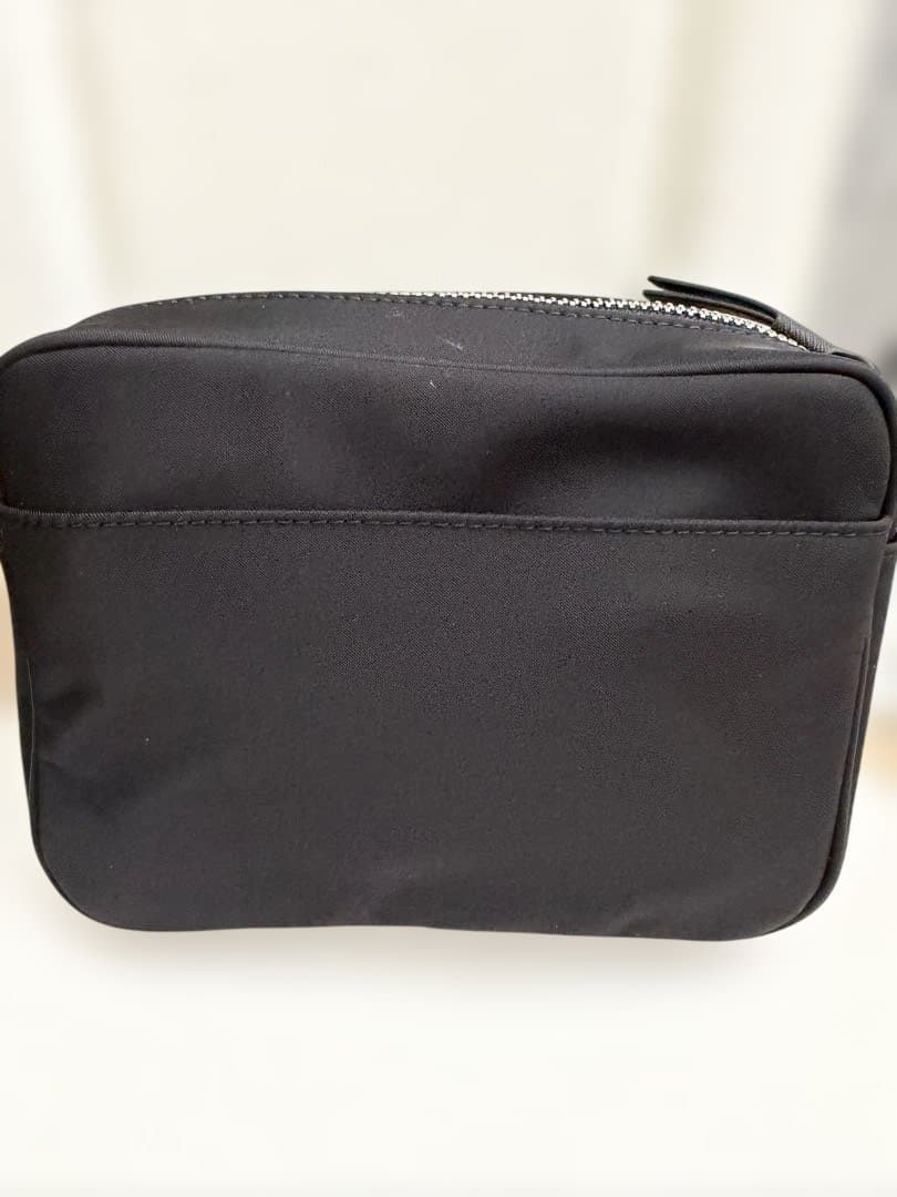 ✨未使用✨【トリーバーチ】ブラックナイロンショルダーバッグ