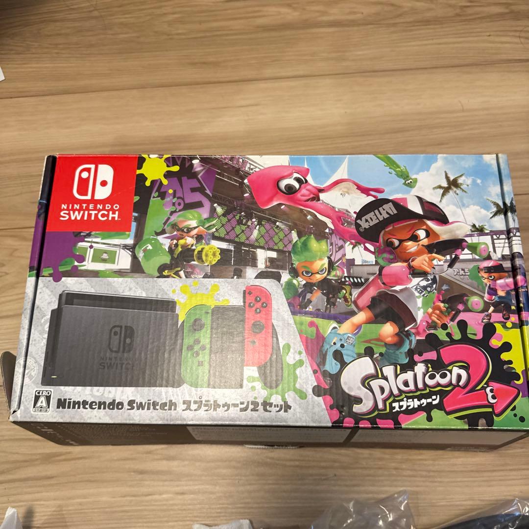 Nintendo Switch 本体セット 純正ケース・ハンドル2個・マリカ8付