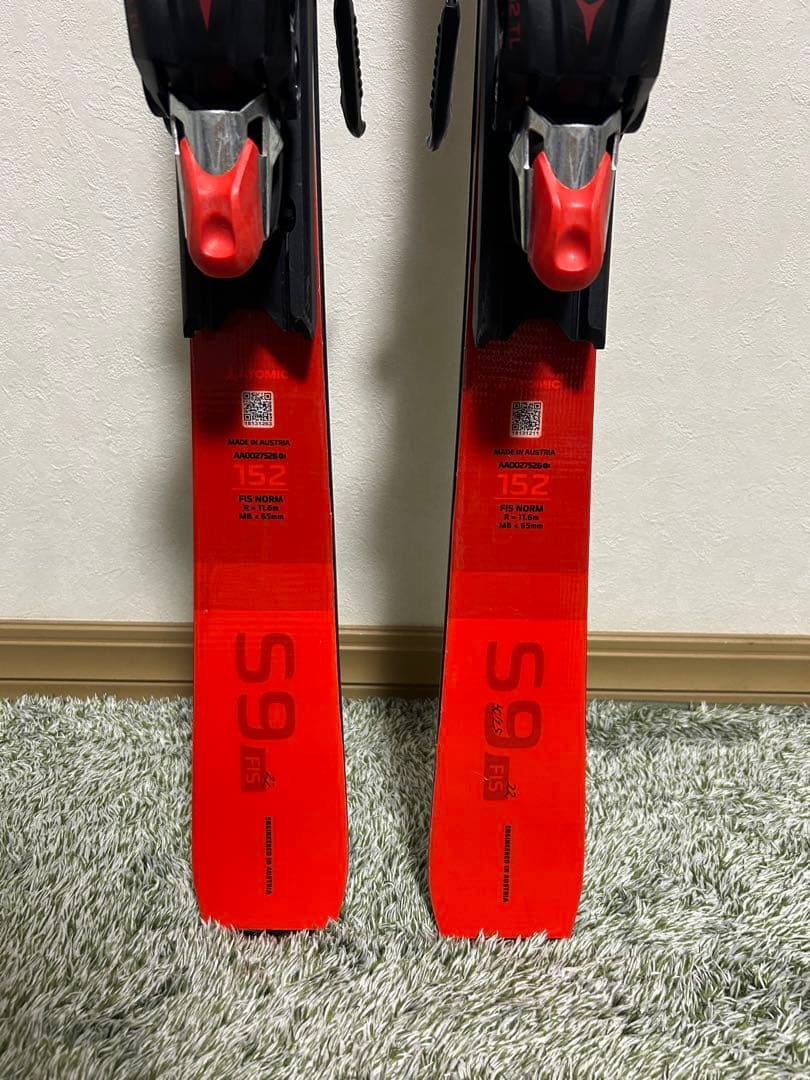 アトミック　ATOMIC REDSTER S9 FIS 152