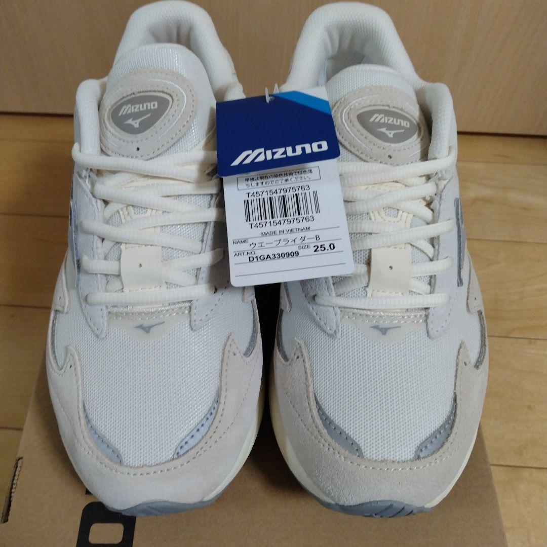 ミズノ WAVE RIDER β ウェーブライダー 25.0㎝ スニーカー