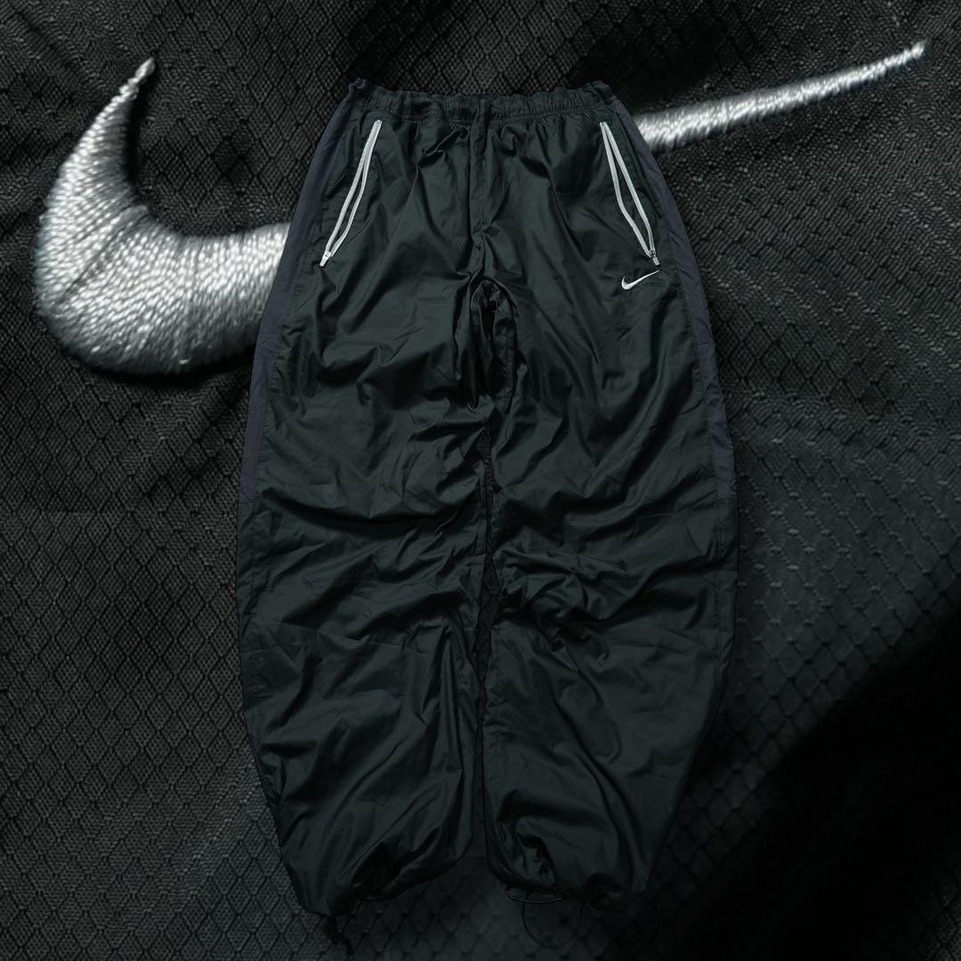 00s NIKE 中綿ナイロンパンツ 刺繍ロゴ バギーワイド ブラック y2k