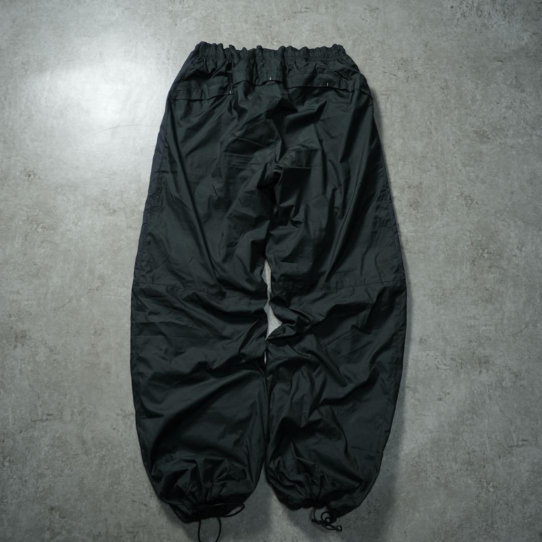 00s NIKE 中綿ナイロンパンツ 刺繍ロゴ バギーワイド ブラック y2k