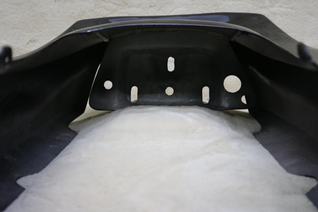 XJR400R　後期　CBX変身　テールカウル　黒＋紅黒　/　塗装　ブラック