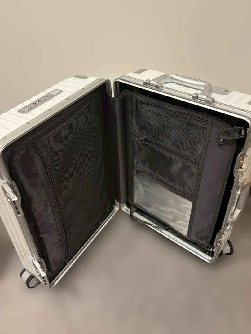 多機能キャリーケース【エナメルホワイトS】B25