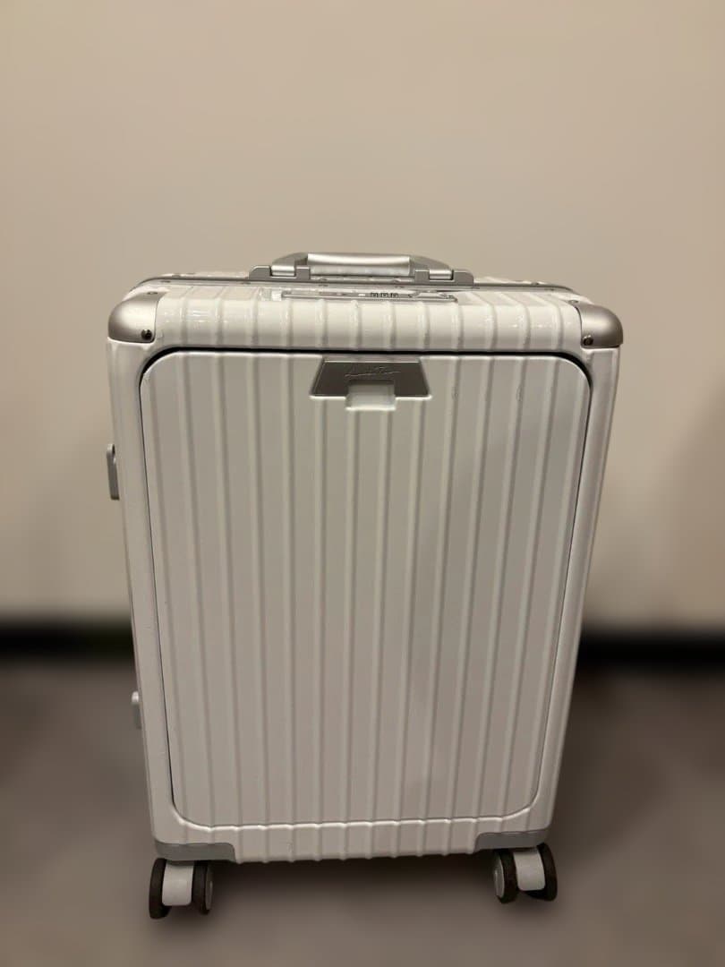 多機能キャリーケース【エナメルホワイトS】B25