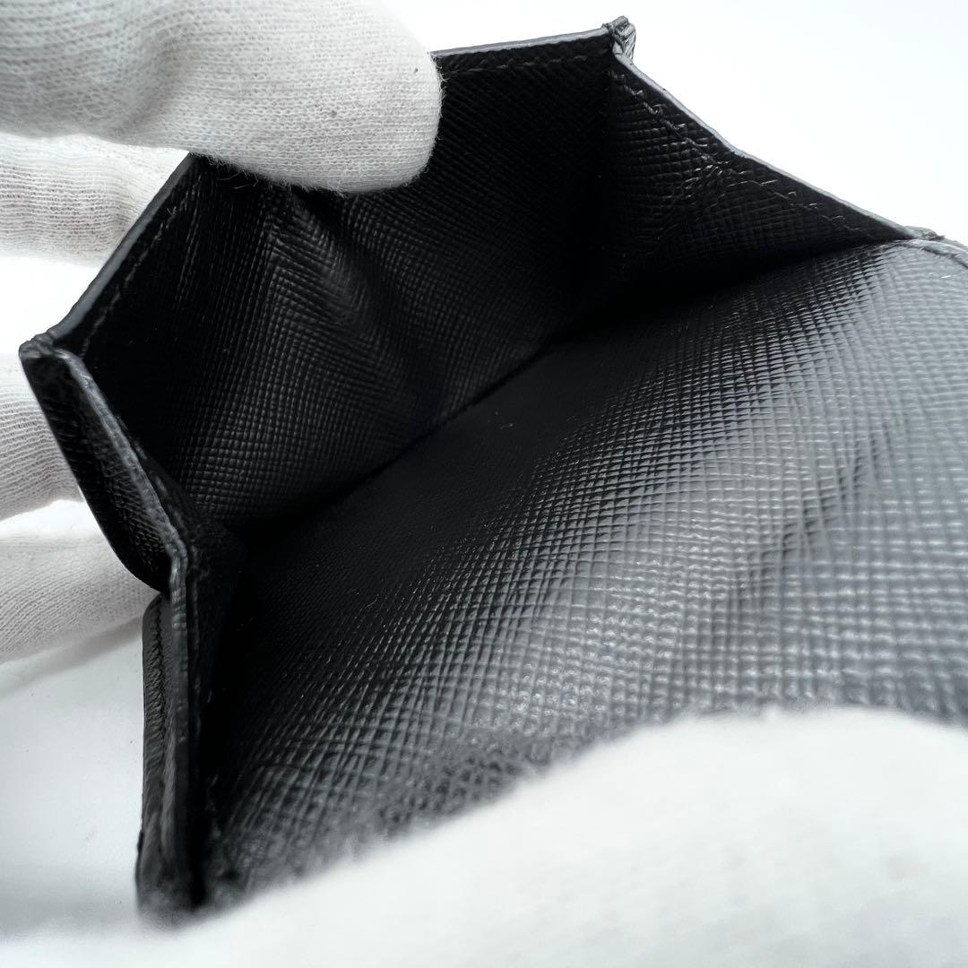 【極美品✨】 プラダ 三つ折り財布 付属品完備 サフィアーノメタル ブラック 黒