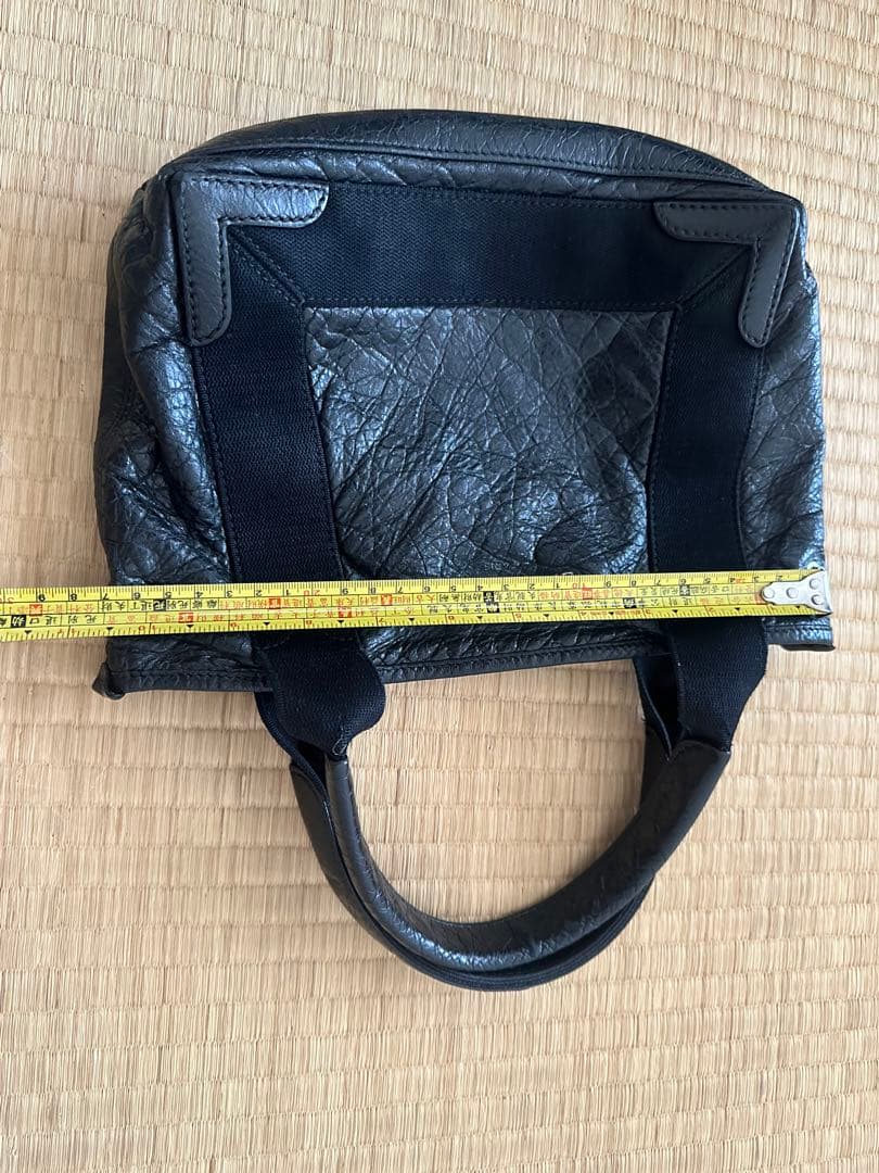 バレンシアガ　BALENCIAGA　ハンドバッグ　カバスS　レザー　ブラック