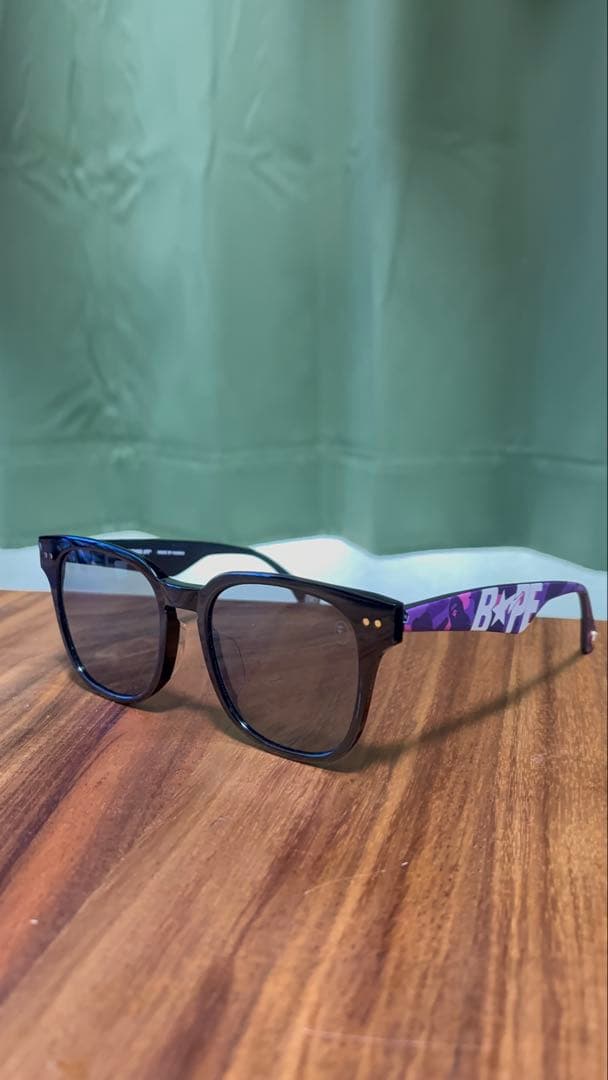 り*と様 A BATHING APE サングラス