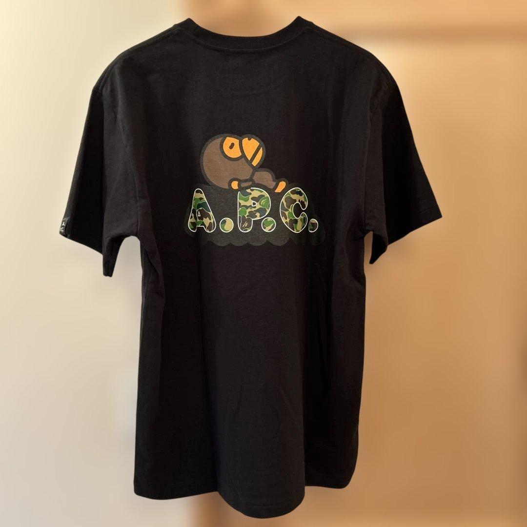 ま　A Bathing APE × A.P.C. ブラックTシャツ