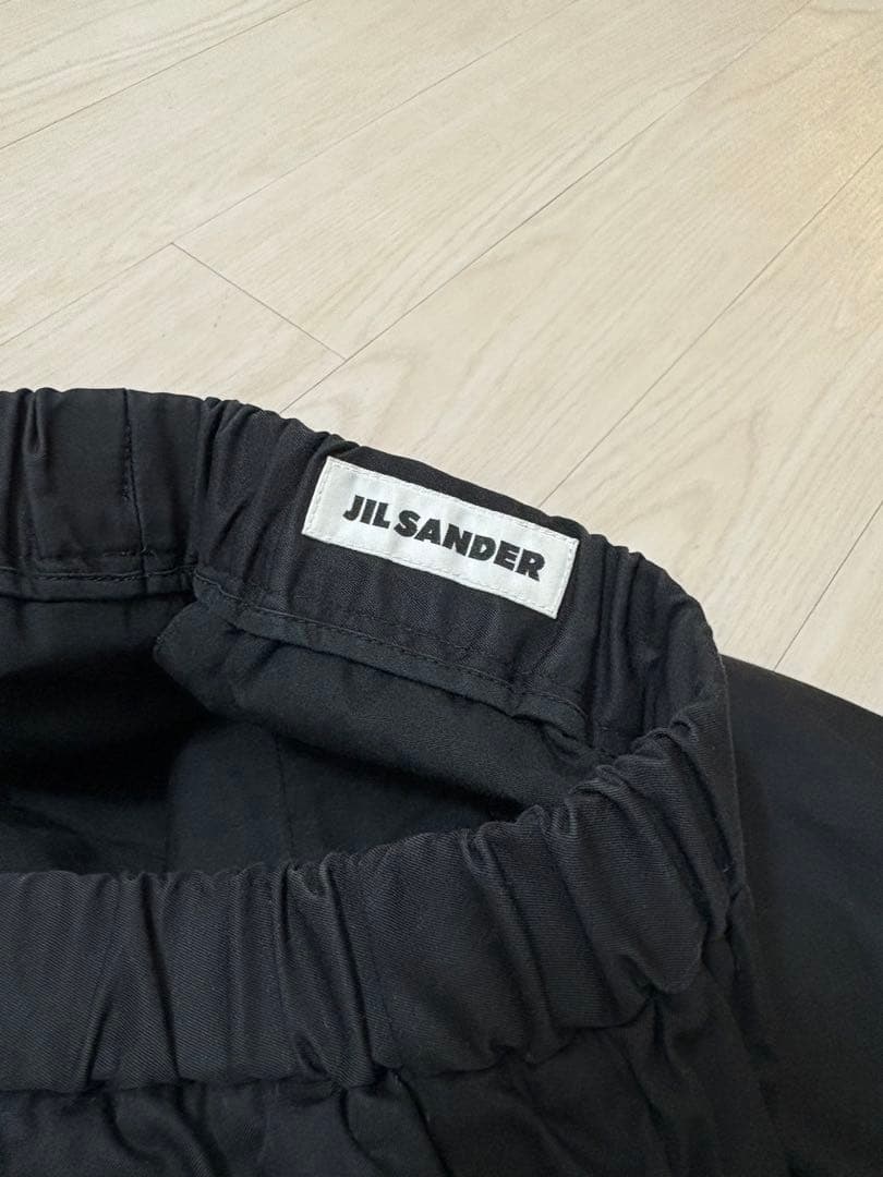 【送料無料】JIL SANDER クロップドパンツ ブラック48