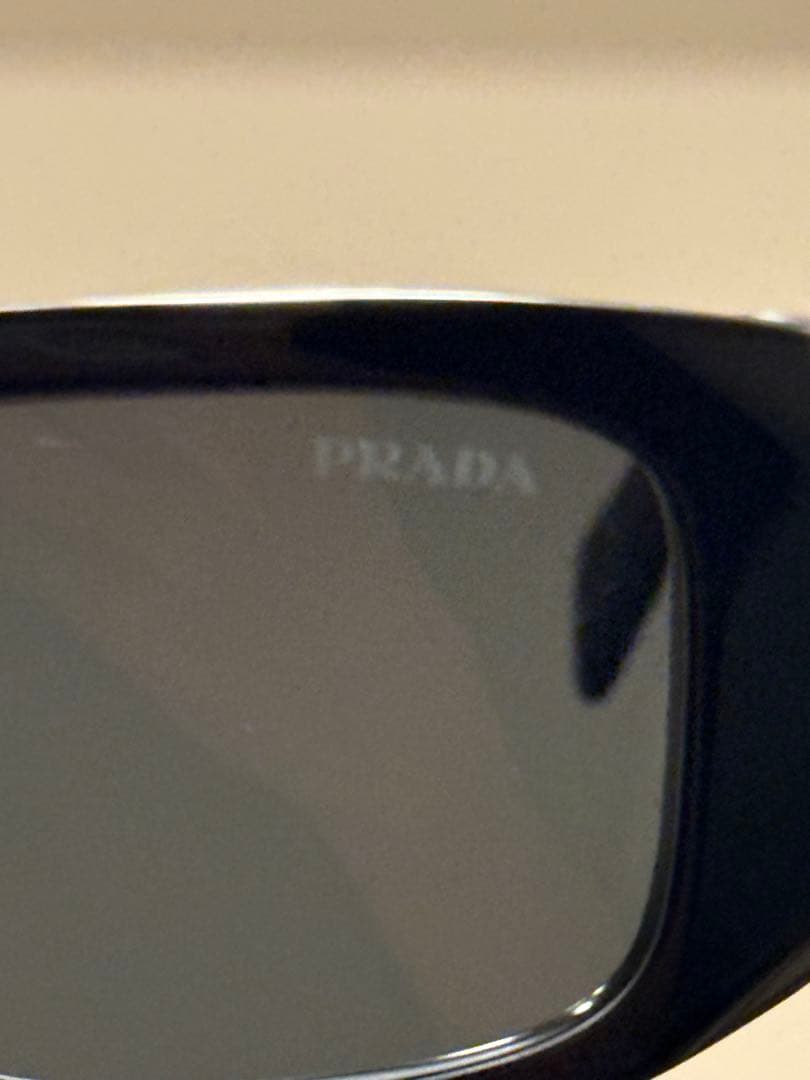 Prada Symbole sunglasses スクエアサングラス ロゴ