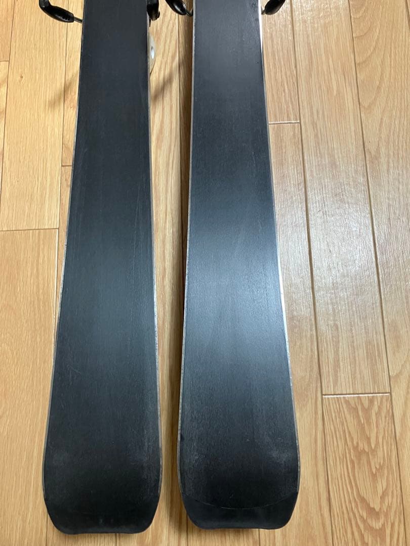 フォルクル　カービングスキー