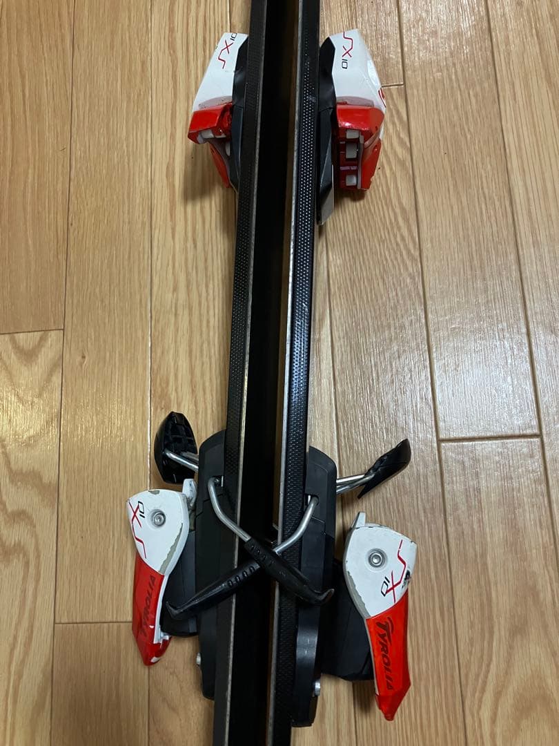 フォルクル　カービングスキー