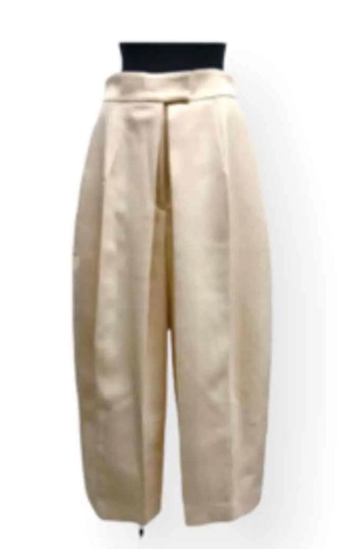 最終値下げ ELIN エリン タックパンツ サイズ38