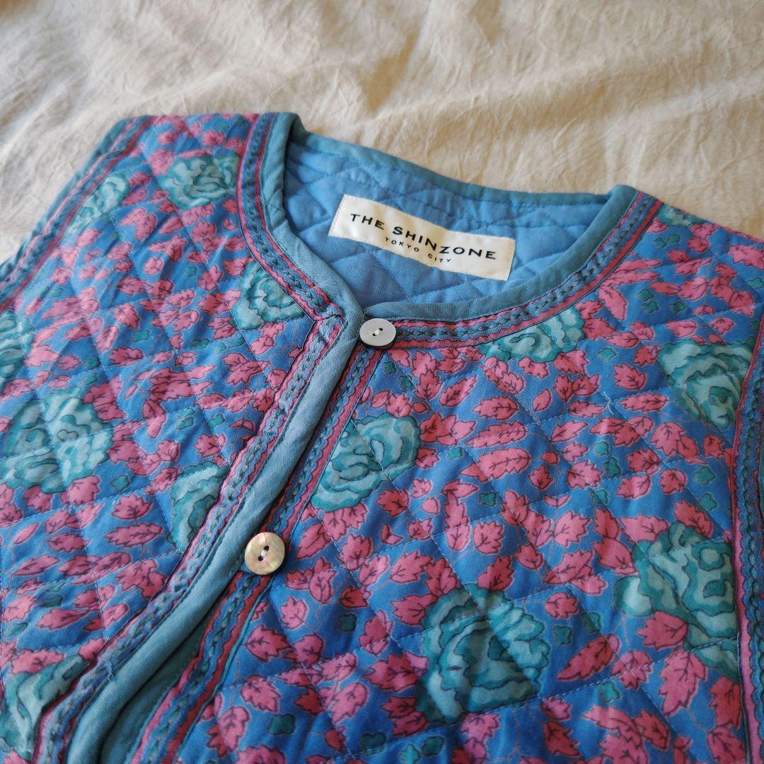 Shinzone コットン フラワープリント キルティング ホーリー ベスト