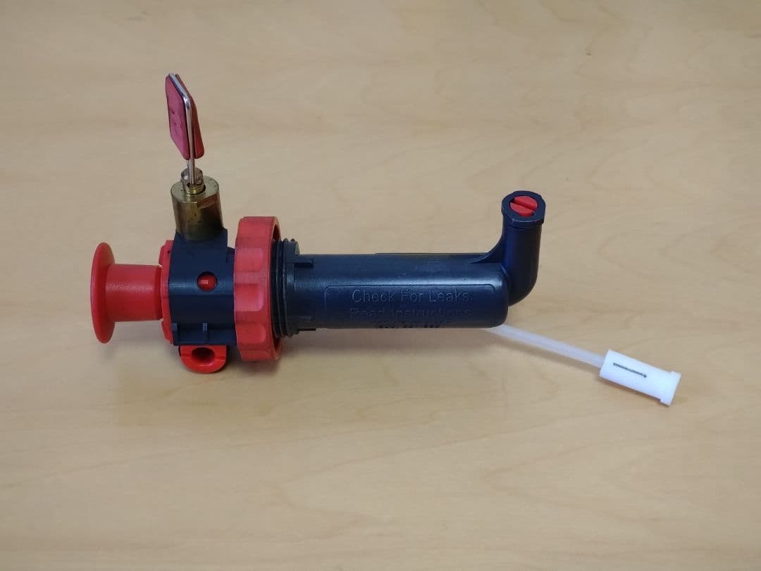 【ＭＳＲ】WHISPERLITE INTERNATIONAL & 燃料ボトル