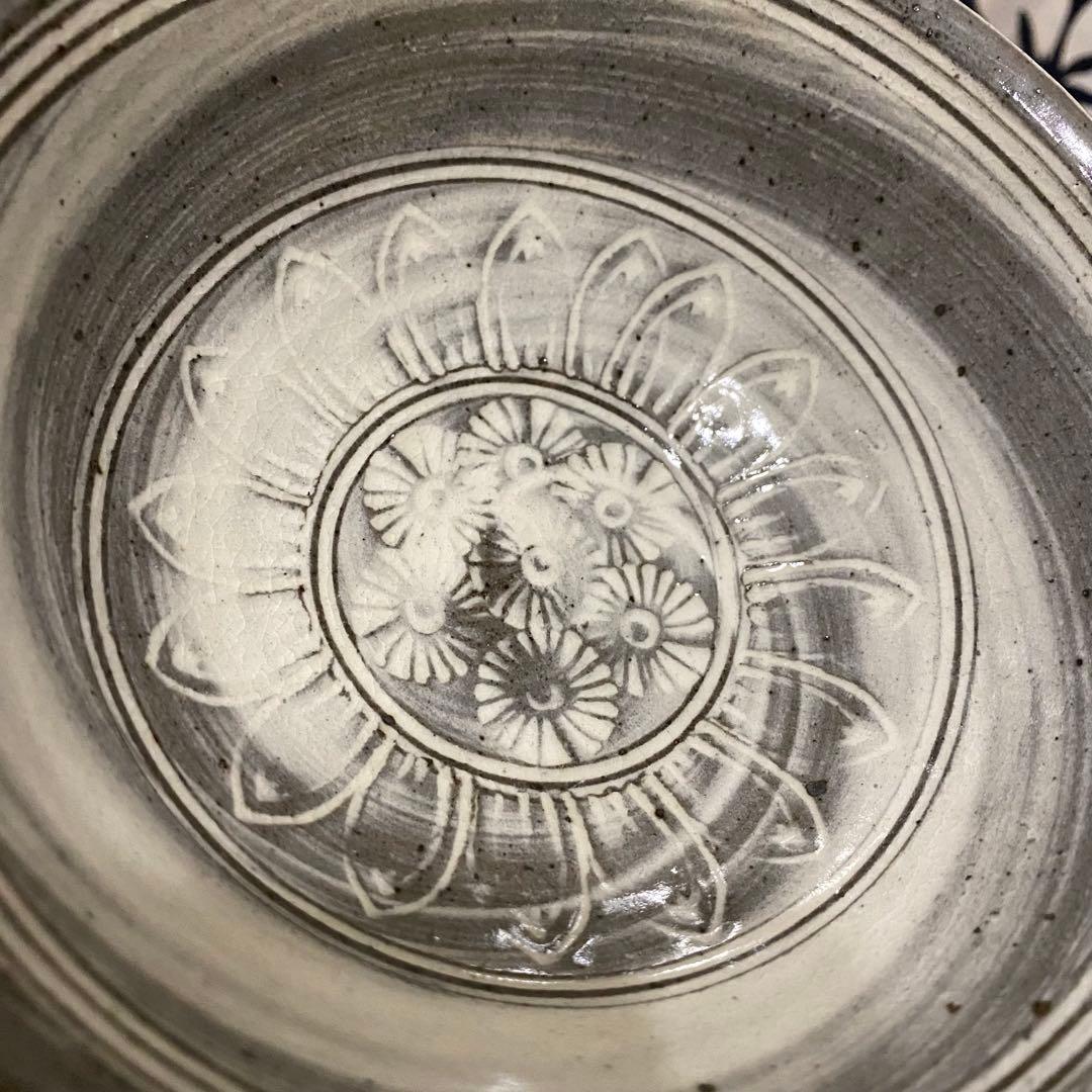 唐津焼作家　中里太亀　三島茶碗・鉢　刷け目　在銘有り・箱無し　二客組　茶道具②