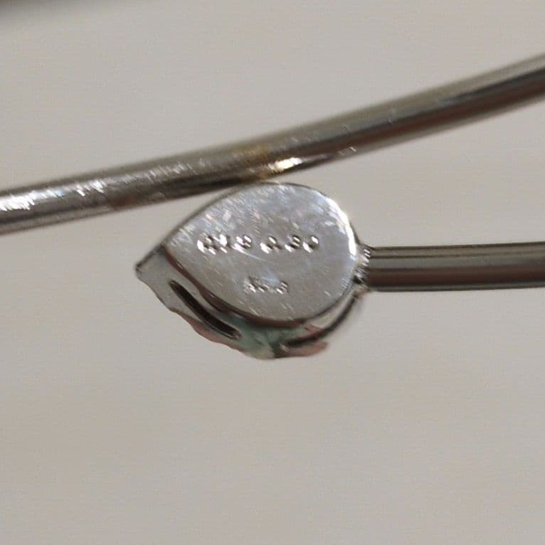 バングル　0.3ct、0.19ct