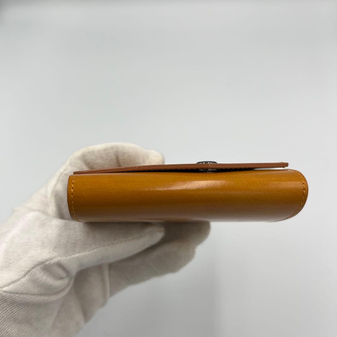 ✨新品未使用品✨現行✨abrAsus waku　いっぱい入る小さい財布　イエロー