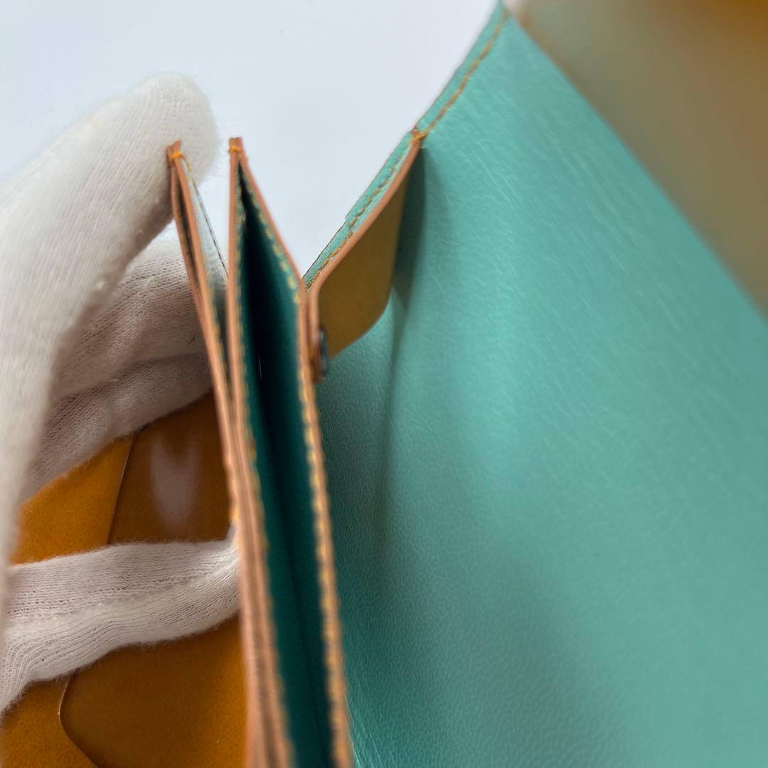 ✨新品未使用品✨現行✨abrAsus waku　いっぱい入る小さい財布　イエロー