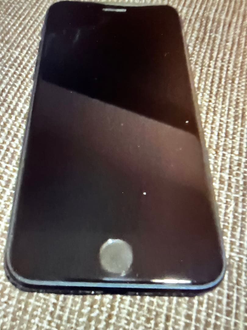 Apple iPhone SE3ブラック