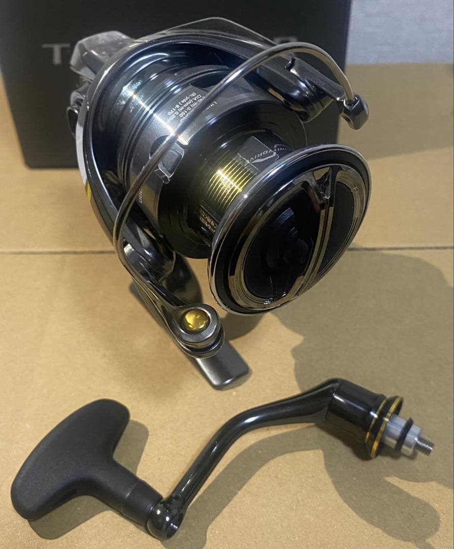 SHIMANO 24ツインパワー　C3000XG