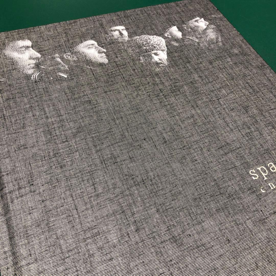 アート・デザイン・音楽 Spasibo by DAVIDE MONTELEONE