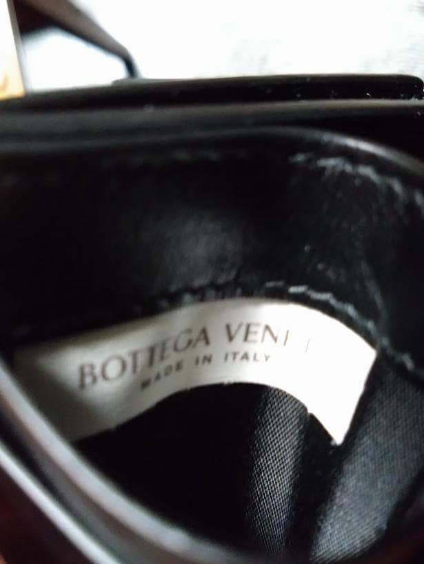 しょう　BOTTEGA VENETA 三つ折り財布 ブラック