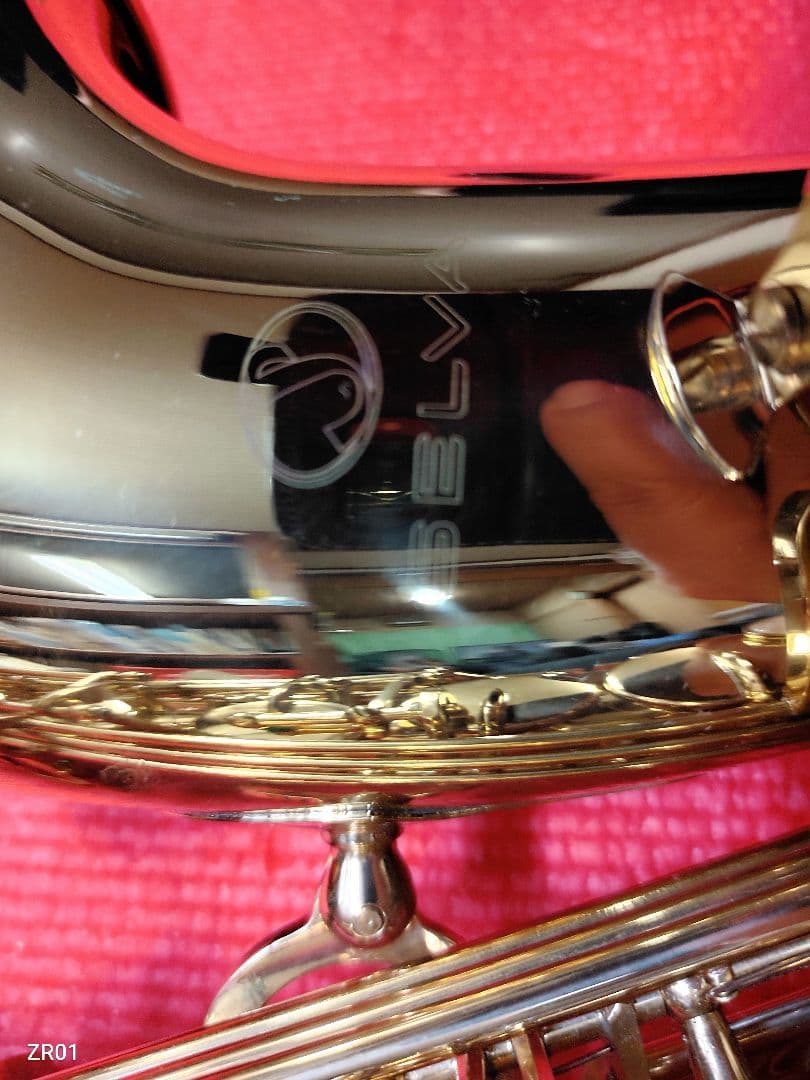 SELVA アルトサックス 本体