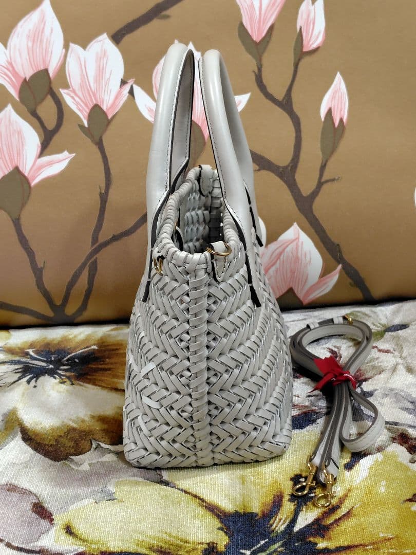 【美品】アニヤハインドマーチ2WAYニーソン★白バッグかごバック★エコバッグ付き