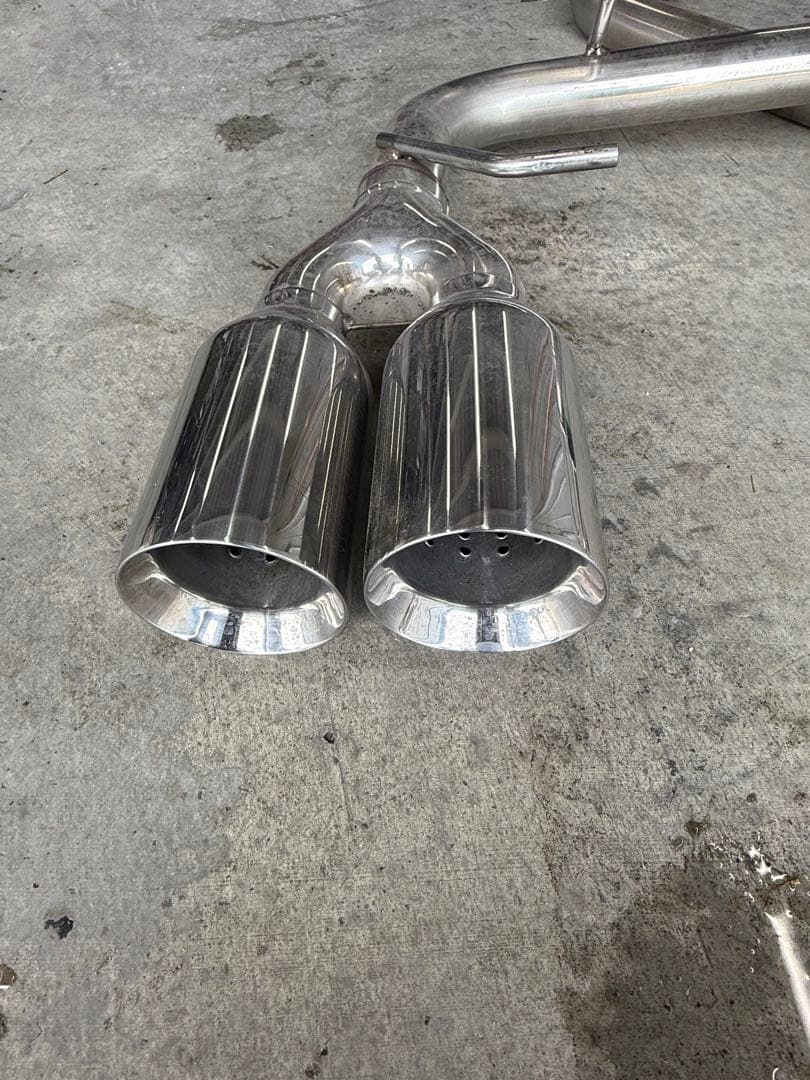 か*た様 GR86 ZN8 社外マフラー メーカー不明 センターパイプ 中古品