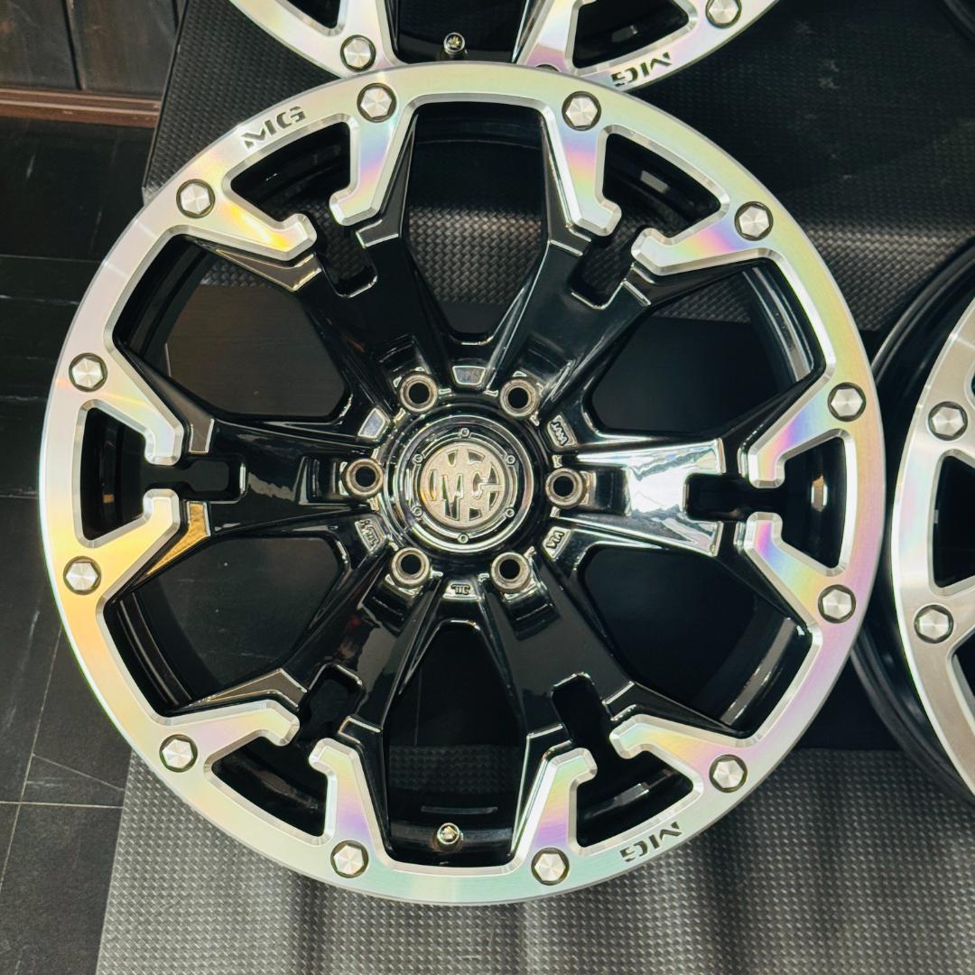 美品 クリムソン ゴーレム Ｒ20×8.5Ｊ 6Ｈ-139.7 +20　ランクル