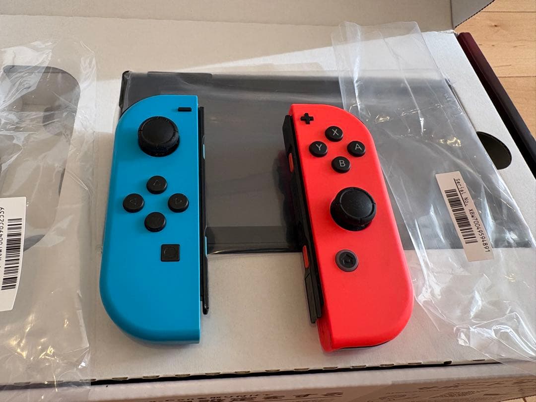 【おまけ付き】Nintendo Switch 本体 ネオンブルー／ネオンレッド