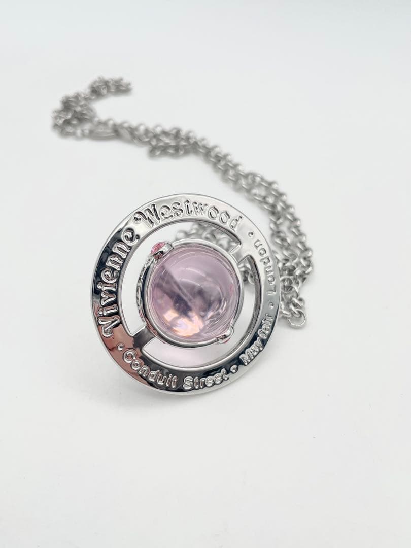 ヴィヴィアン スモールオーブネックレス ピンク