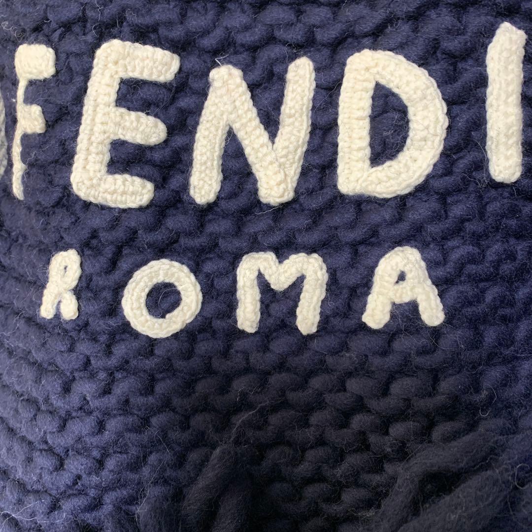 【FENDI】フェンディニットマフラー