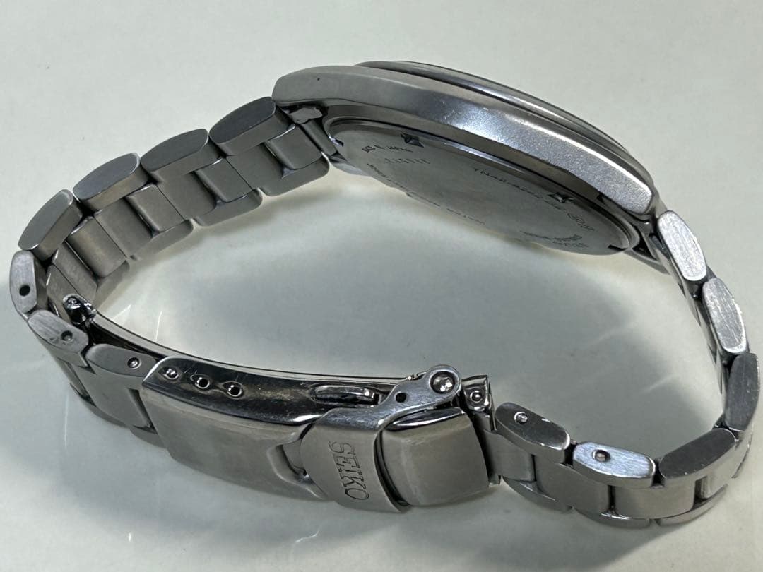 完動 全面蛍光白文字盤SEIKO ミリタリー SBCA003 7N42-8260