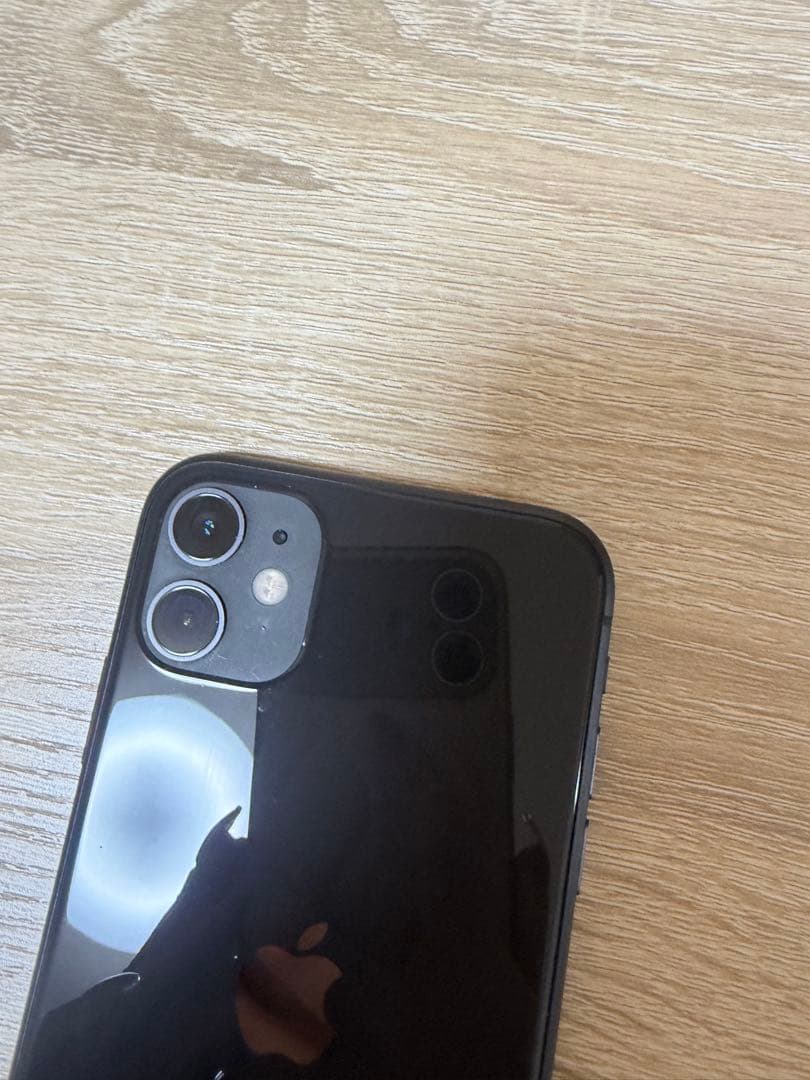 iPhone 11 64GB ブラック SIMフリー