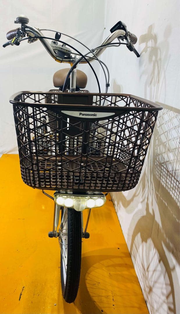送料無料条件付き　パナソニック　電動アシスト自転車三輪車(18/16型)