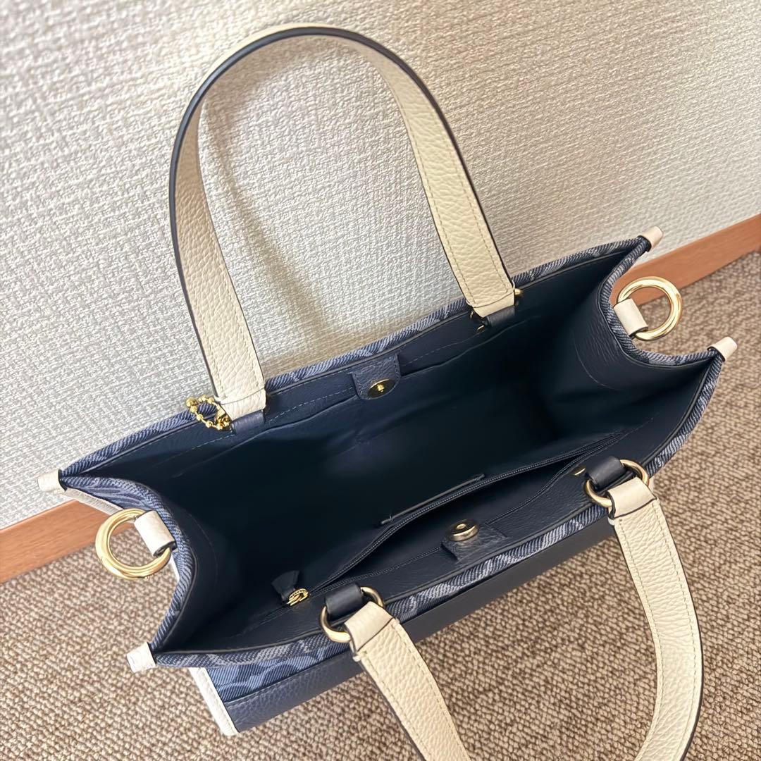 【美品】COACH トートバッグ C2826 デンプシー シグネチャー