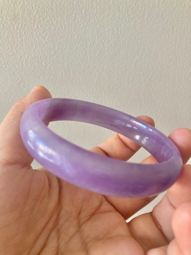紫翡翠　バングル　ラベンダー　天然石／上品⭐︎美しい紫色　高貴な色⭐︎