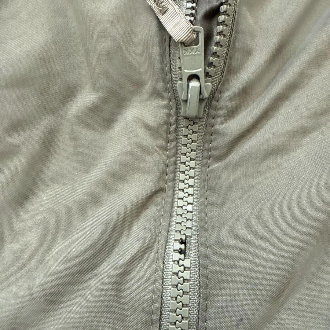 放出品レベル7パーカー上下