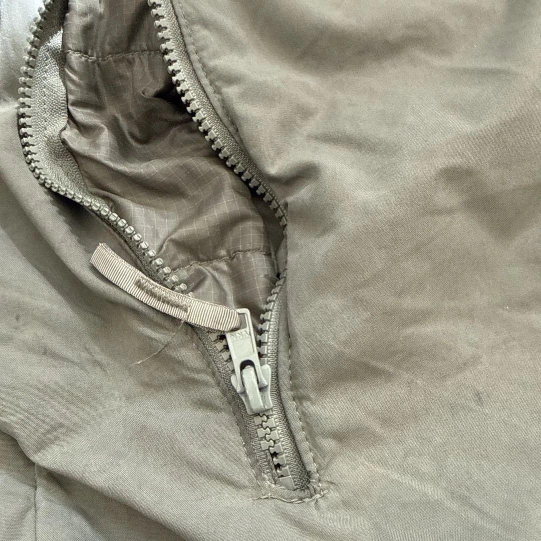 放出品レベル7パーカー上下