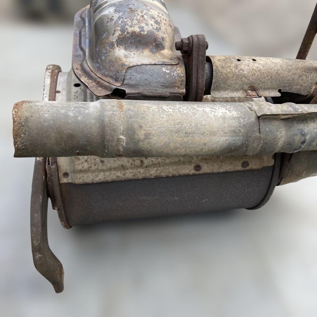 スバルサンバーTT2-TT1純正マフラー